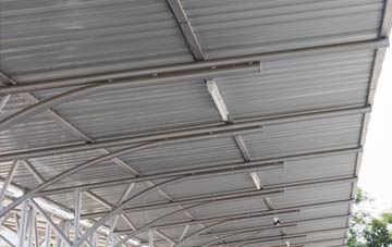 installing Huby metal roofing